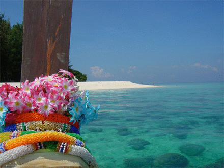 Rent your boat, choose your destination - we bring you there